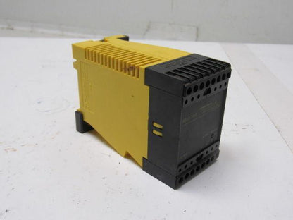 Turck MS82-2407 Multi-Safe 115VAC Supply 97-127VAC 24VDC Output Power Supply
