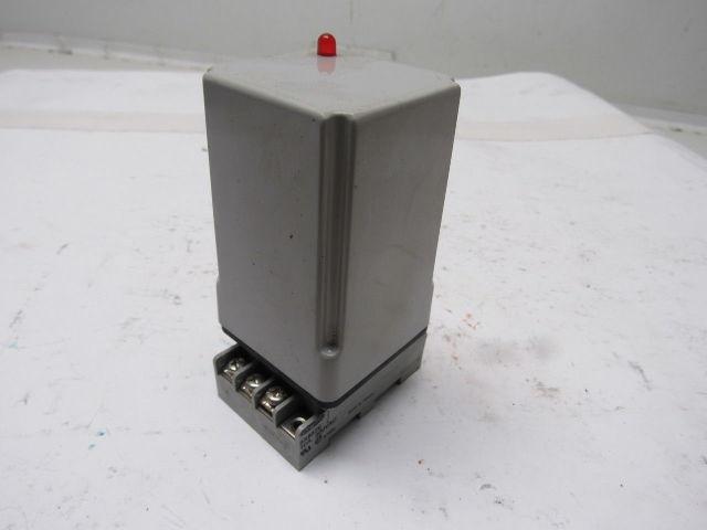 Time Mark Corporation 650-120-24 120V Input 24VDC Output Loop Power Supply 60Hz