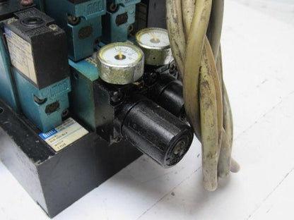 MAC 92B-BAB-000-DM-DJAP-1DG 5/2 Double Op Solenoid 4 Valve Bank Manifold 110V