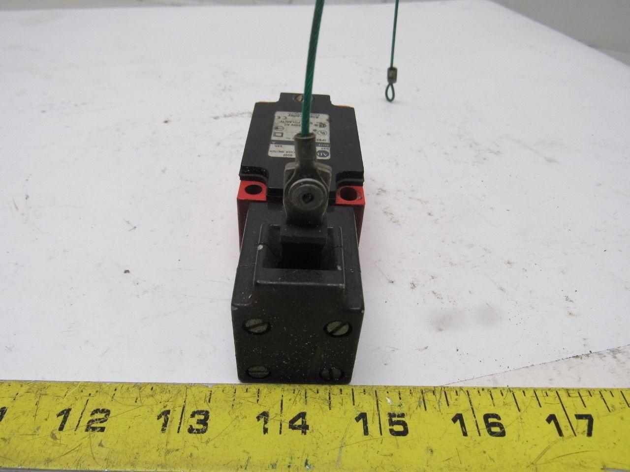 A-B Allen Bradley 802f-E60M10 Mechanical Keyed Safety Interlock Switch