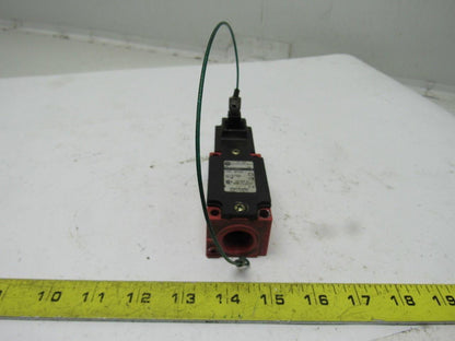 A-B Allen Bradley 802f-E60M10 Mechanical Keyed Safety Interlock Switch