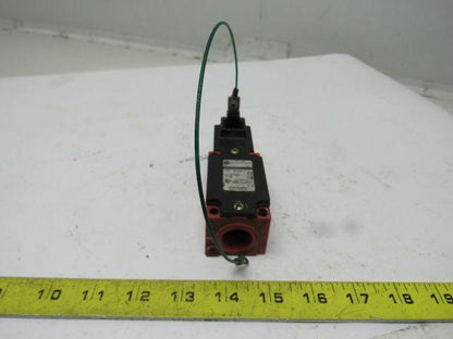 A-B Allen Bradley 802f-E60M10 Mechanical Keyed Safety Interlock Switch