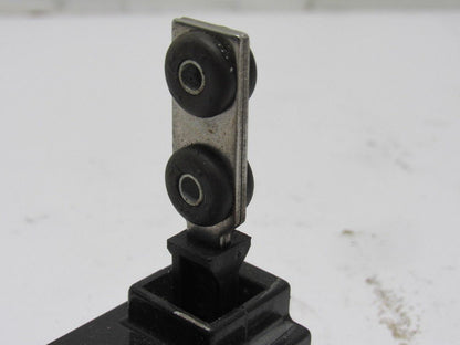 A-B Allen Bradley 802F-E60MS2-D5 Mechanical Keyed Safety Interlock Switch