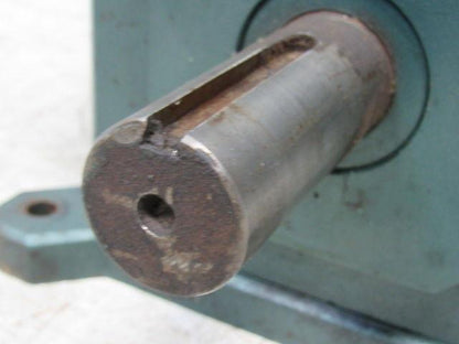 Grove Gear BM232-2 Right Angle Gear Reducer 20:1 Ratio