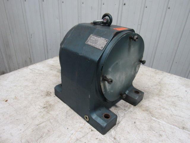 Sew-Eurodrive R92DV180L8 14.75:1 59/119 Input RPM Inline Gear Reducer 2-3/8"