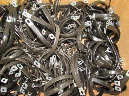 Prospect Fastener COV4909Z1 Clamp 3" OD x 1/2" W Vinyl Coated Metal Lot of 245