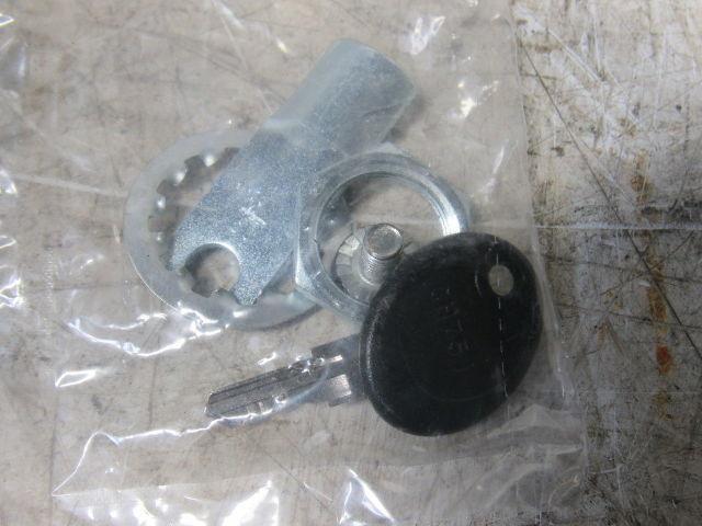 Southco E3-1251-095 E3 Vise Action Compression Locking RV Marine Latch Lot Of 5