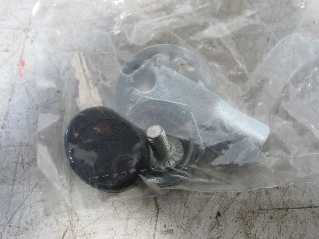 Southco E3-1251-095 E3 Vise Action Compression Locking RV Marine Latch Lot Of 5