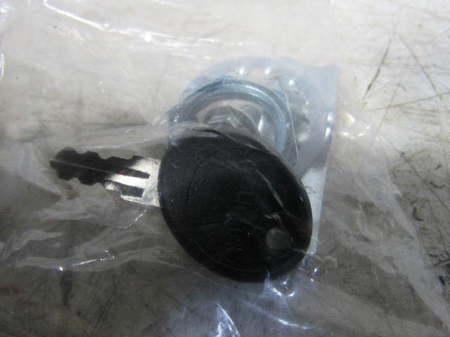 Southco E3-1258-115 Vise Action Latch Kit W/key RV Marine Boat Lot of 50