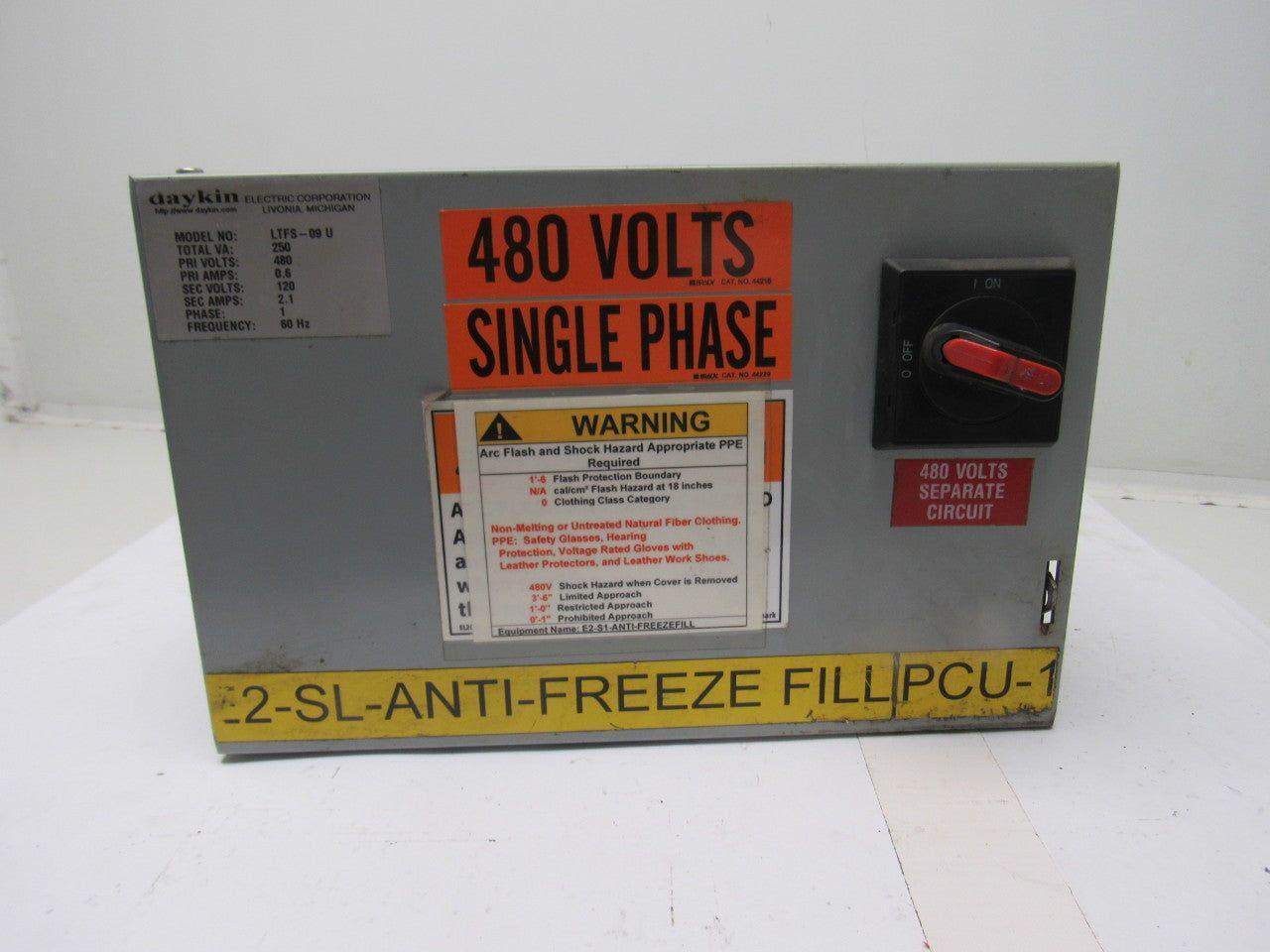 Daykin LTFS-09 U Electric Transformer Disconnect 250 VA PRI: 480V SEC: 120V