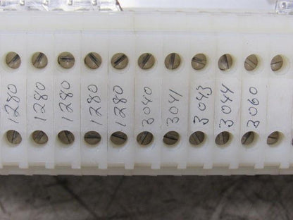 Allen Bradley 1492-HM1 IEC Terminal Block W/35-1/2" Aluminum Rail Lot of 135