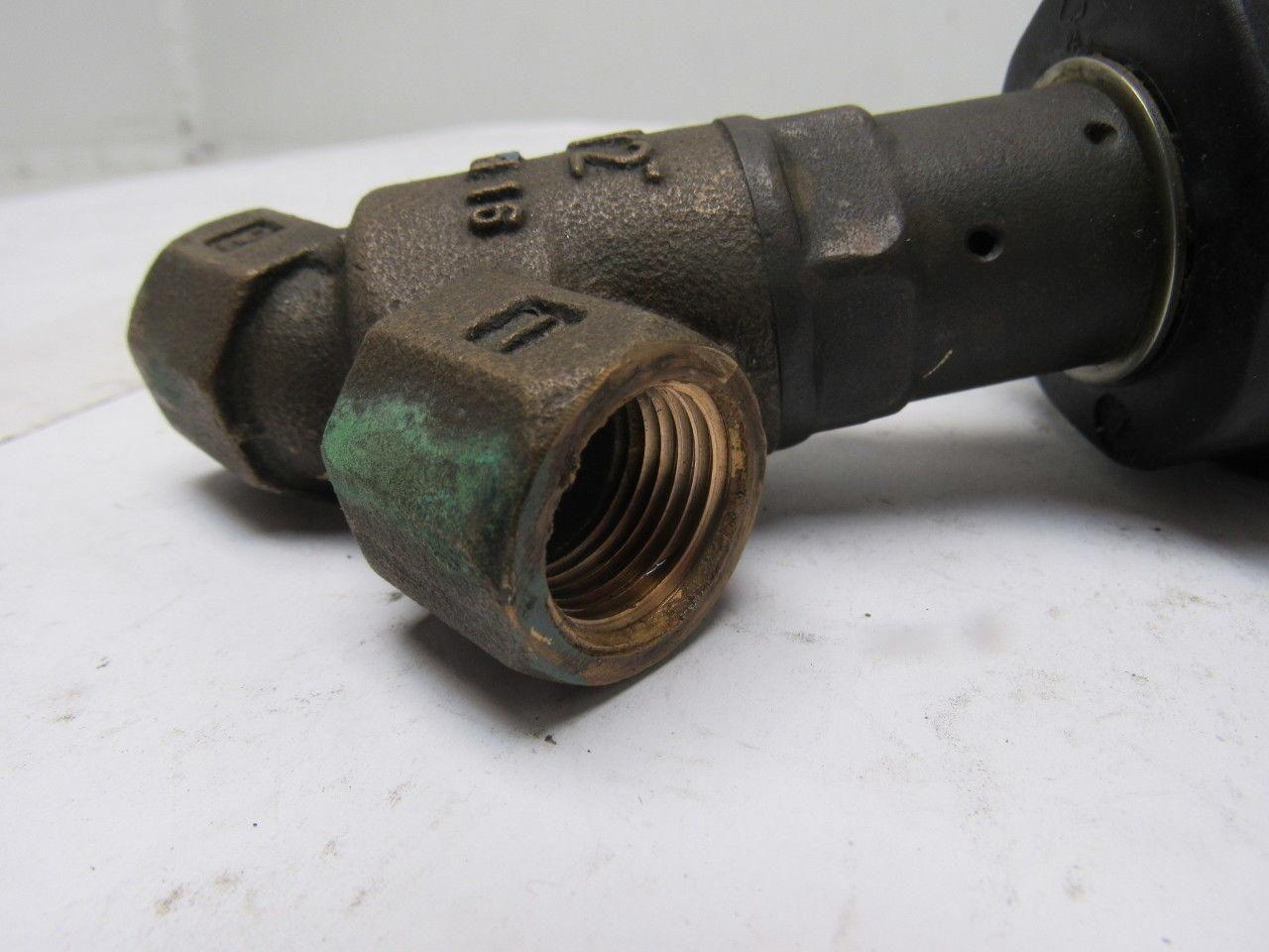 Asco 8290A384 Normally Closed Entry Under the Disc Angle Body Piston Valve 1/2"