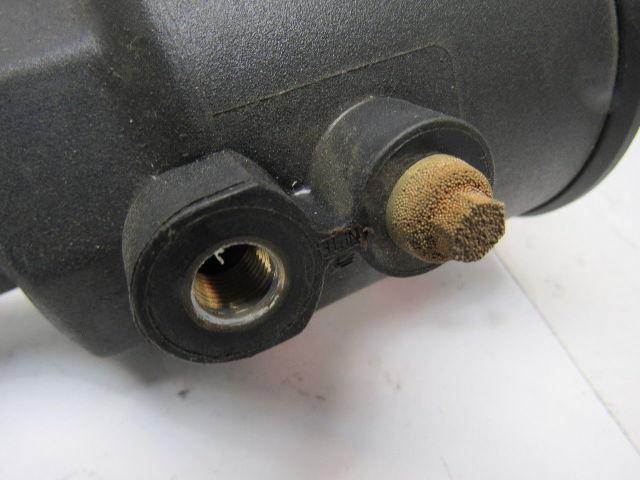 Asco 8290B005 Normally Closed Entry Under the Disc Angle Body Piston Valve 3/4"