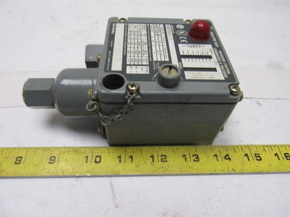 Allen Bradley 836T-T261JX15 Adjustable Electromechanical Pressure Control Switch