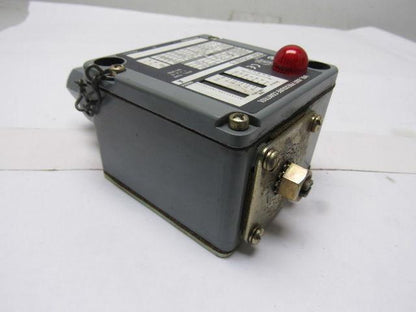 Allen Bradley 836T-T253JX15 Adjustable Electromechanical Pressure Control Switch