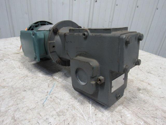 Winsmith 926MDN 40:1 Ratio 3/4Hp 208-230/460V 1-1/4" Output Shaft Gear Reducer