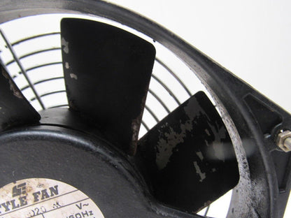 Style Fan 115D20WO 200V 50/60Hz 6-1/2" Metal Blade Cabinet Cooling Fan