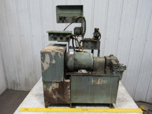 Showa VDRU-IA-40BHX-199D Hydraulic Power Unit From an Okuma LG20-2ST CNC Lathe