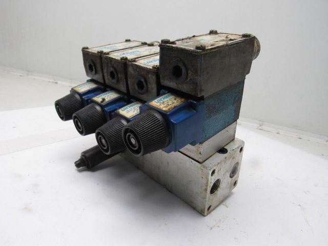 Vickers DG4V-3-2A-M-W-B-40 4/2 Single Solenoid 110V Coil 4 Valve Bank Manifold