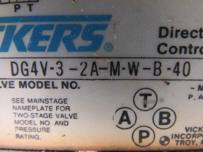 Vickers DG4V-3-2A-M-W-B-40 4/2 Single Solenoid 110V Coil 4 Valve Bank Manifold