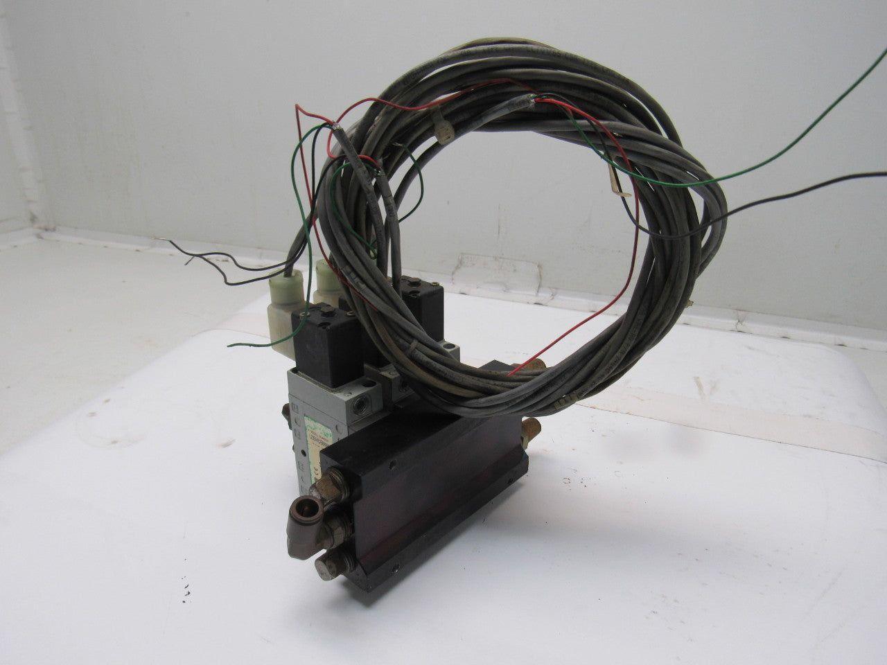 Numatics L23BA452B000061 2/4 Way Single Solenoid Valve Bank Manifold 24VDC Coil