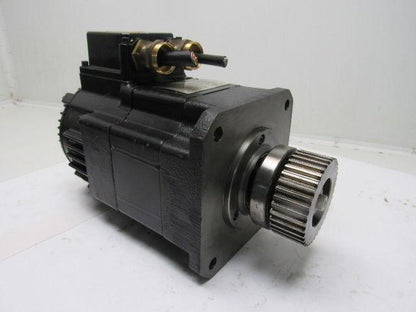 Okuma BL Motor BL-H100E-20T Servo Motor 2kw 2000 RPM 6P 8.4A 152V OSP Encoder