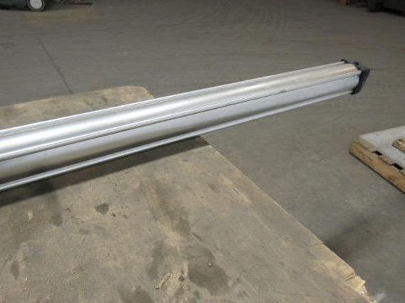Parker 04.00 BC2MAU34 93.00 Pneumatic Air Cylinder 4" Bore 93" Stroke 250 PSI