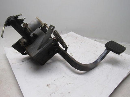 Komatsu FB 30SH-4 Forklift Foot Brake Master Cylinder Assembly