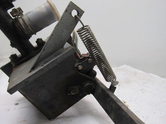 Komatsu FB 30SH-4 Forklift Foot Brake Master Cylinder Assembly