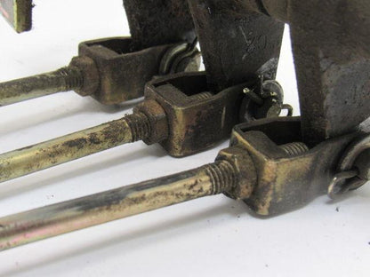 Caterpillar 2EC25 Forklift Manual Fork Positioner Linkage