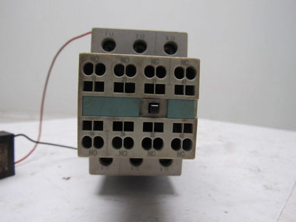 Siemens 3RT1034-3BB40 690V 30Hp Motor Starter Contactor 24VDC Coil