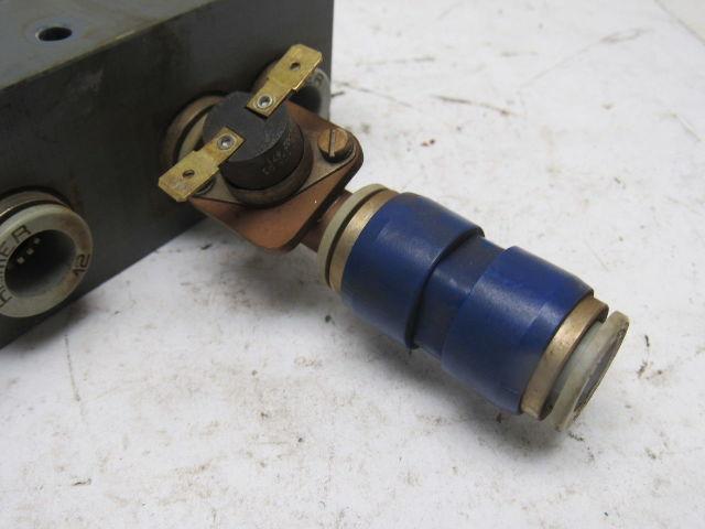 AVS Romer V 43-0077-10.ZF Composite Pneumatic Manifold Block From a L3030 Laser