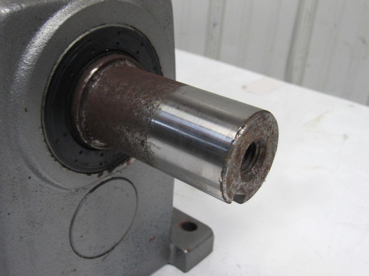 Nord SK32-VLMKN213-213T  In Line Speed Reducer 3.75:1 Ratio