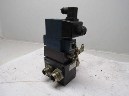 Rexroth 4WE10D33 4/2 Solenoid Operated Check W/ Manifold Assembly 110V Coil
