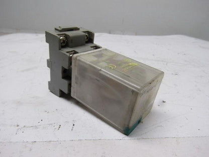 Square D 8501KP12V20 120V 50-60Hz DPDT 10A 1/2Hp Max Relay W/ Socket Lot Of 6