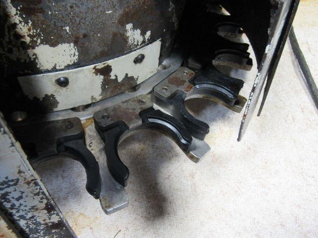 Cincinnati Milacron Sabre 1000 21 Slot ATC  Automatic Tool Changer Assembly