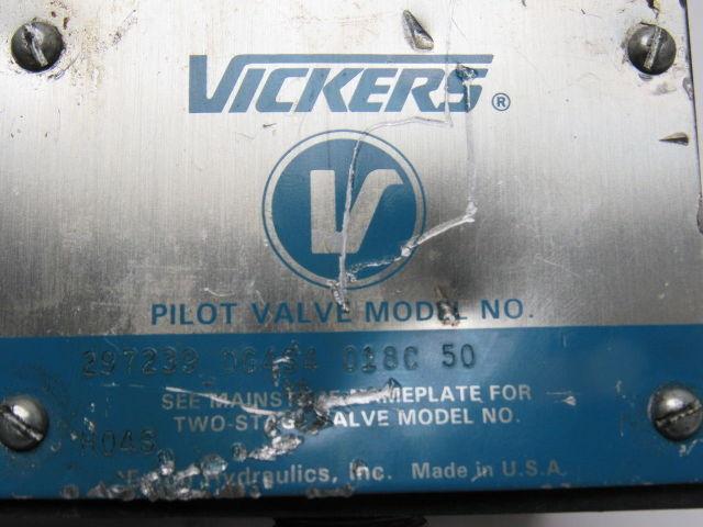 Vickers DG4S4018C50 Single Solenoid Operated Directional Valve 110V Coil