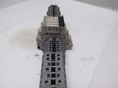 Entrelec 5118 Euro 4 600V 50A Terminal Block 700-HLT1U1 Misc. Components Lot/47