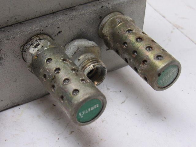 Numatics 13BA43AMQ56Y61 Pneumatic Air Solenoid Valve 24VDC W/manifold Block