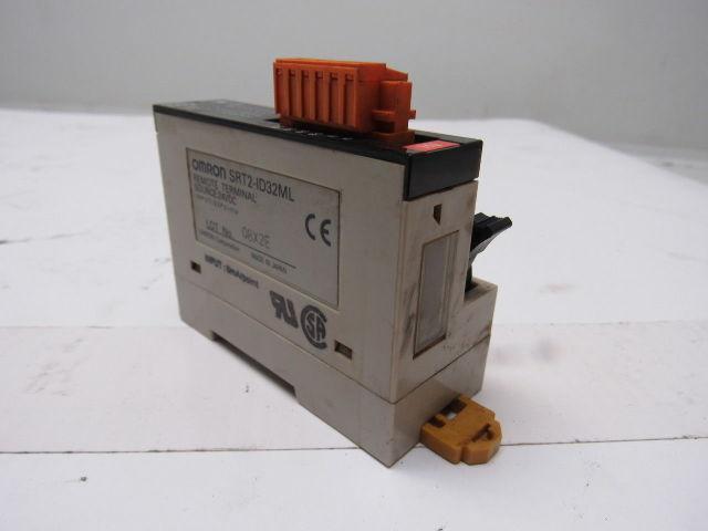 Omron STR2-ID32ML Remote Terminal 32 Point 24VDC