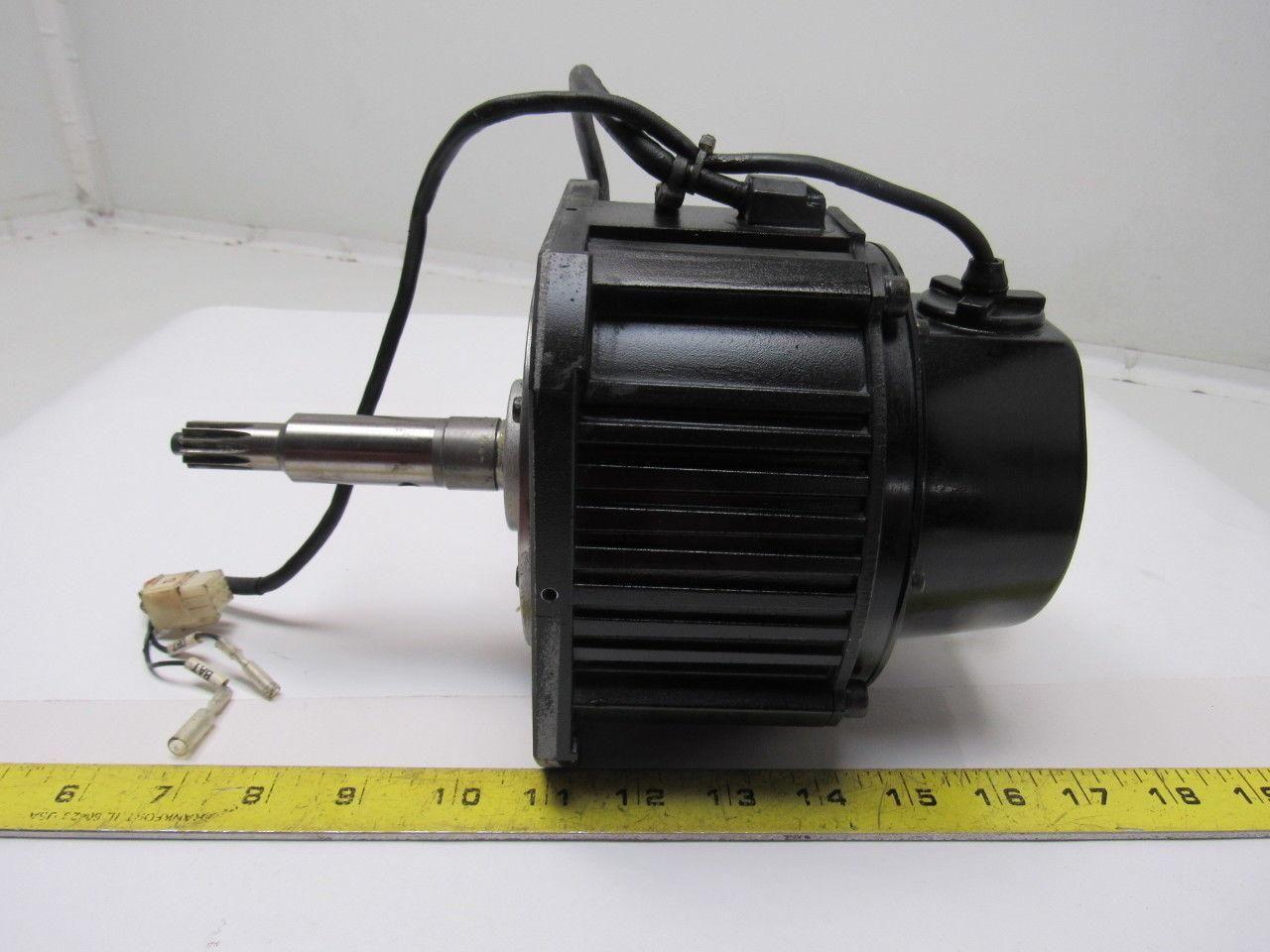 Yaskawa SGMDH-06A2A-YR25 AC Servo Motor