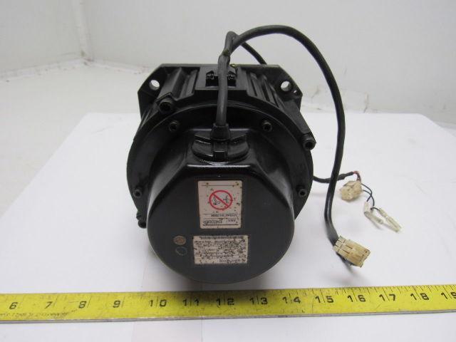 Yaskawa SGMDH-06A2A-YR25 AC Servo Motor