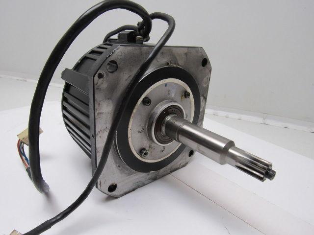 Yaskawa SGMDH-06A2A-YR25 AC Servo Motor