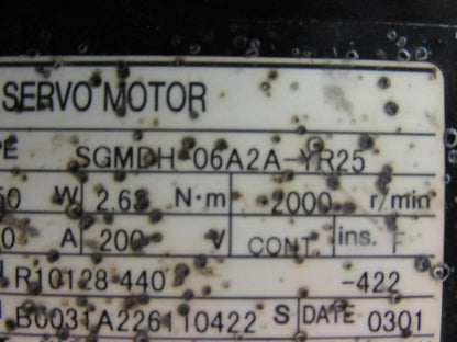 Yaskawa SGMDH-06A2A-YR25 AC Servo Motor