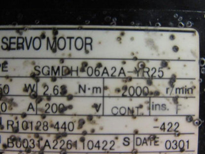Yaskawa SGMDH-06A2A-YR25 AC Servo Motor