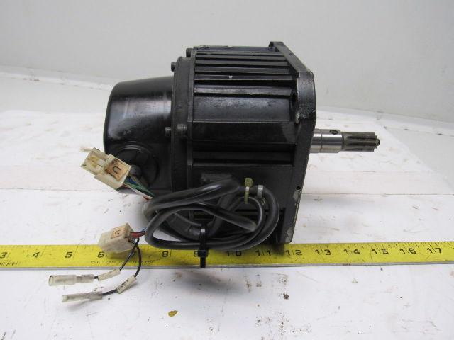 Yaskawa SGMDH-06A2A-YR24 AC Servo Motor