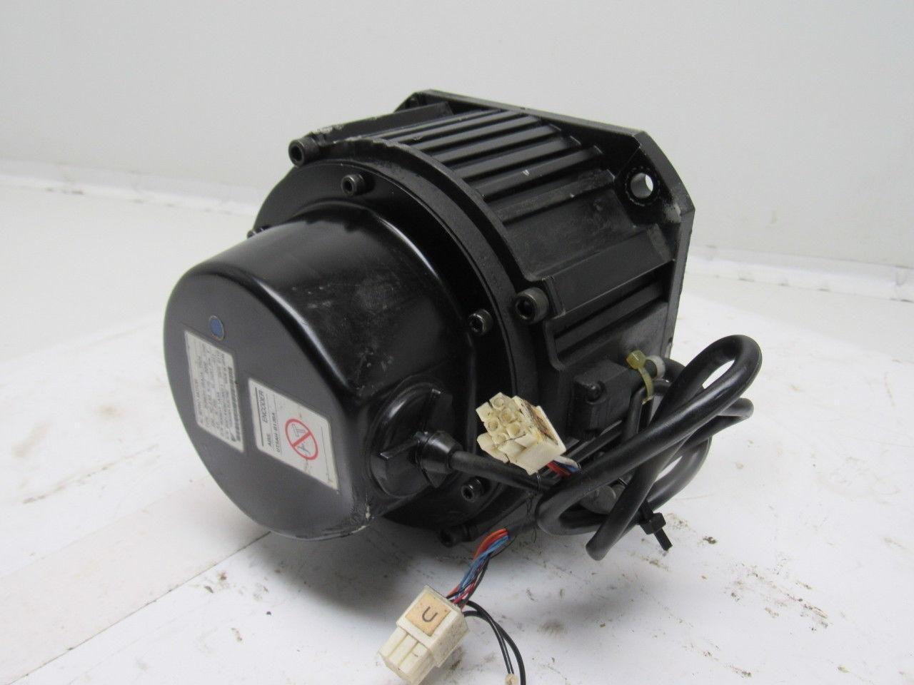 Yaskawa SGMDH-06A2A-YR24 AC Servo Motor