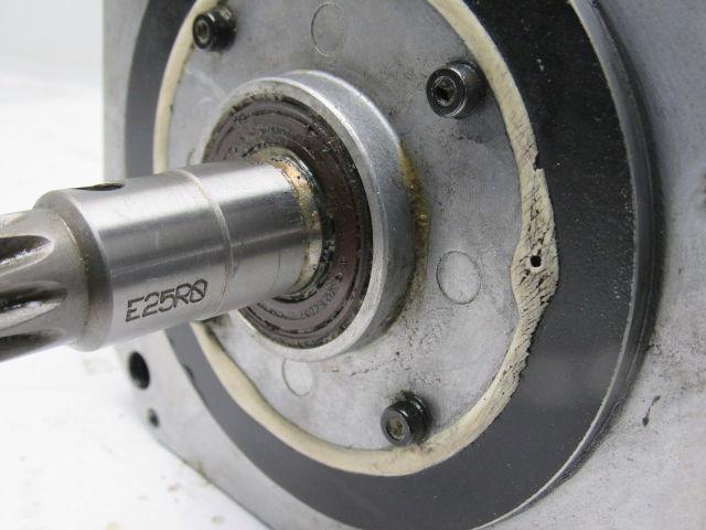 Yaskawa SGMDH-06A2A-YR24 AC Servo Motor