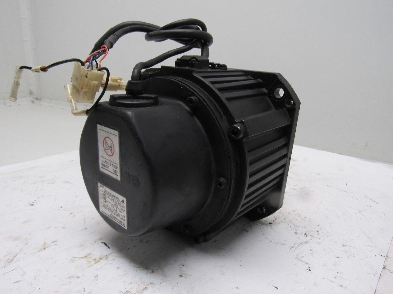 Yaskawa SGMDH-06A2A-YR24 Motoman YR-UP6-A00 550W 2.63Nm 4A 2000RPM Servo Motor