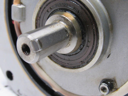 Yaskawa SGMDH-06A2A-YR24 Motoman YR-UP6-A00 550W 2.63Nm 4A 2000RPM Servo Motor